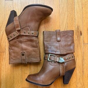 Brown Leather Heeled Western-Harness Boots